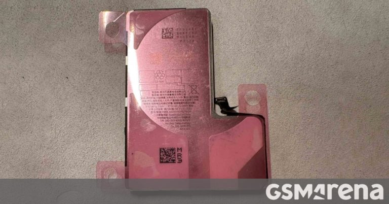 Exclusive: iPhone 16 Pro Battery Prototype Leaks – Get the First Look!