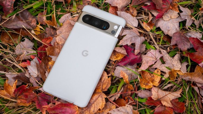 Exciting News: Google Unveils Gemini Nano for Pixel 8 Pro in December 2023 Feature Drop