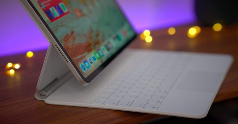 Unbeatable Early Black Friday Deal: Get the Magic Keyboard for M2 iPad Pro at Apple Now!