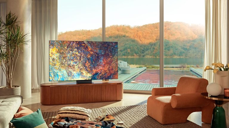 Don’t Miss Out: 75-inch LG Mini LED and Samsung QLED TVs for Under $1000 on Cyber Monday – Score Big!