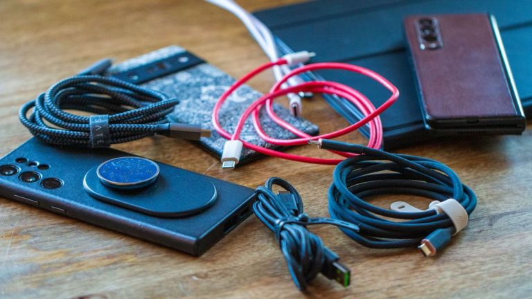 Top 10 Must-Have Charging Accessories for Black Friday: Get Them Before They’re Gone!