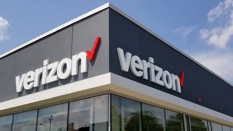 Shocking: Verizon Accused of Giving Female Customer’s Address to Stalker – Click to Read More!