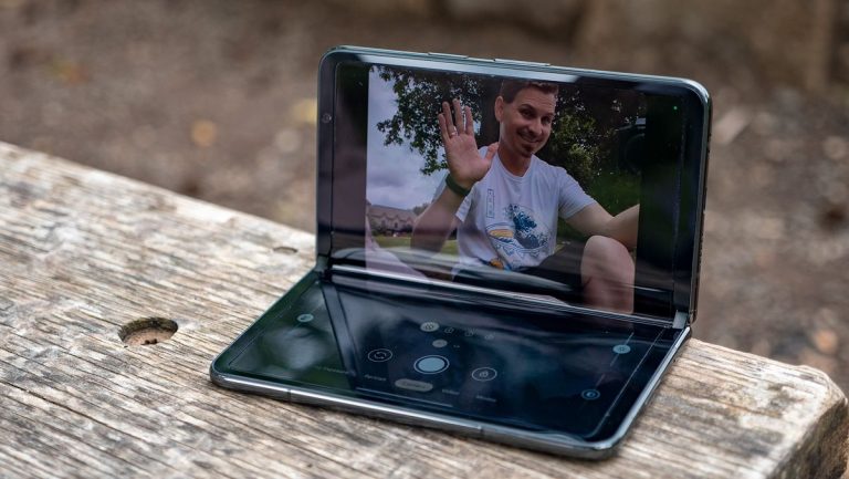 Exclusive update: Pixel Camera app reveals dual-screen capture mode for Pixel Fold