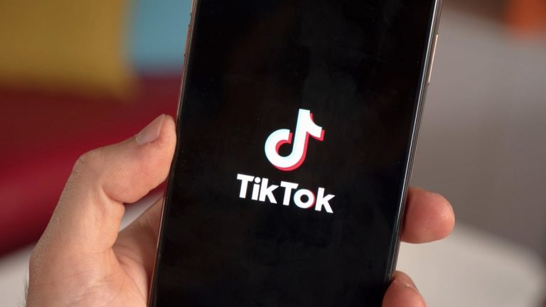 Shocking News: TikTok is requesting sensitive personal data from iPhone users, sparking concern and outrage